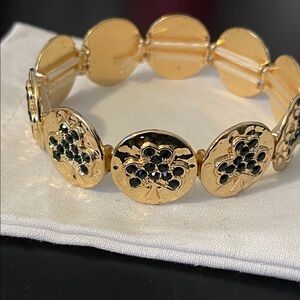 Gold Tone Stretch Bracelet w/ Lucky Shamrocks Clover Dark Green Rhinestones